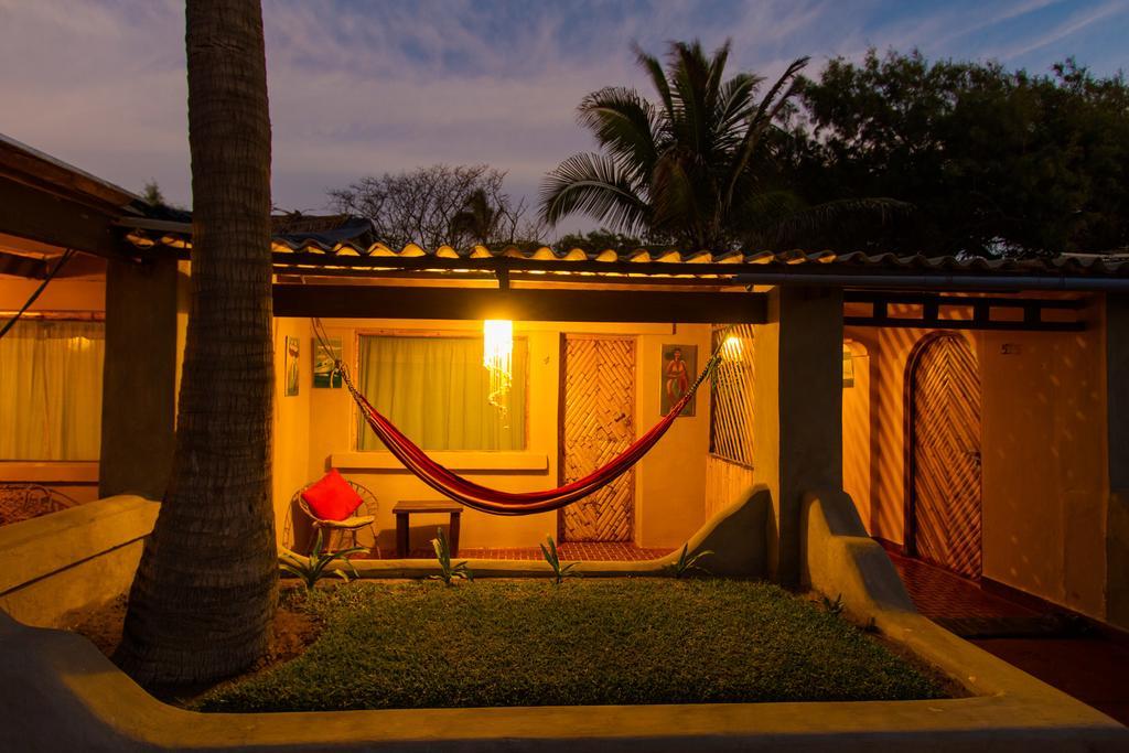 Punta Ballenas Mancora Lodge Exterior foto